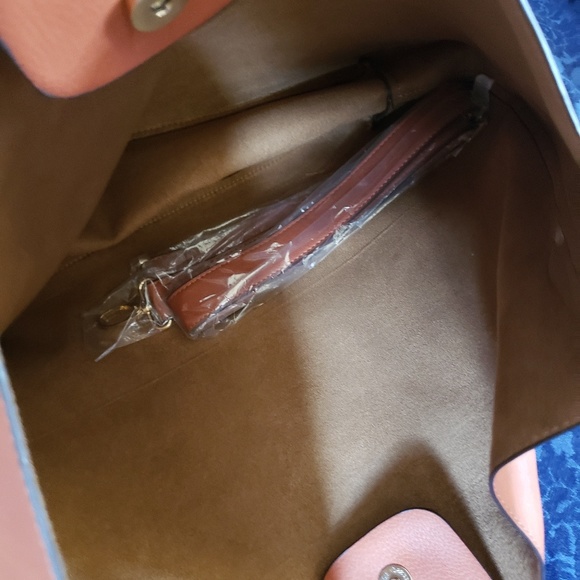 Cognac purse - Picture 2 of 8